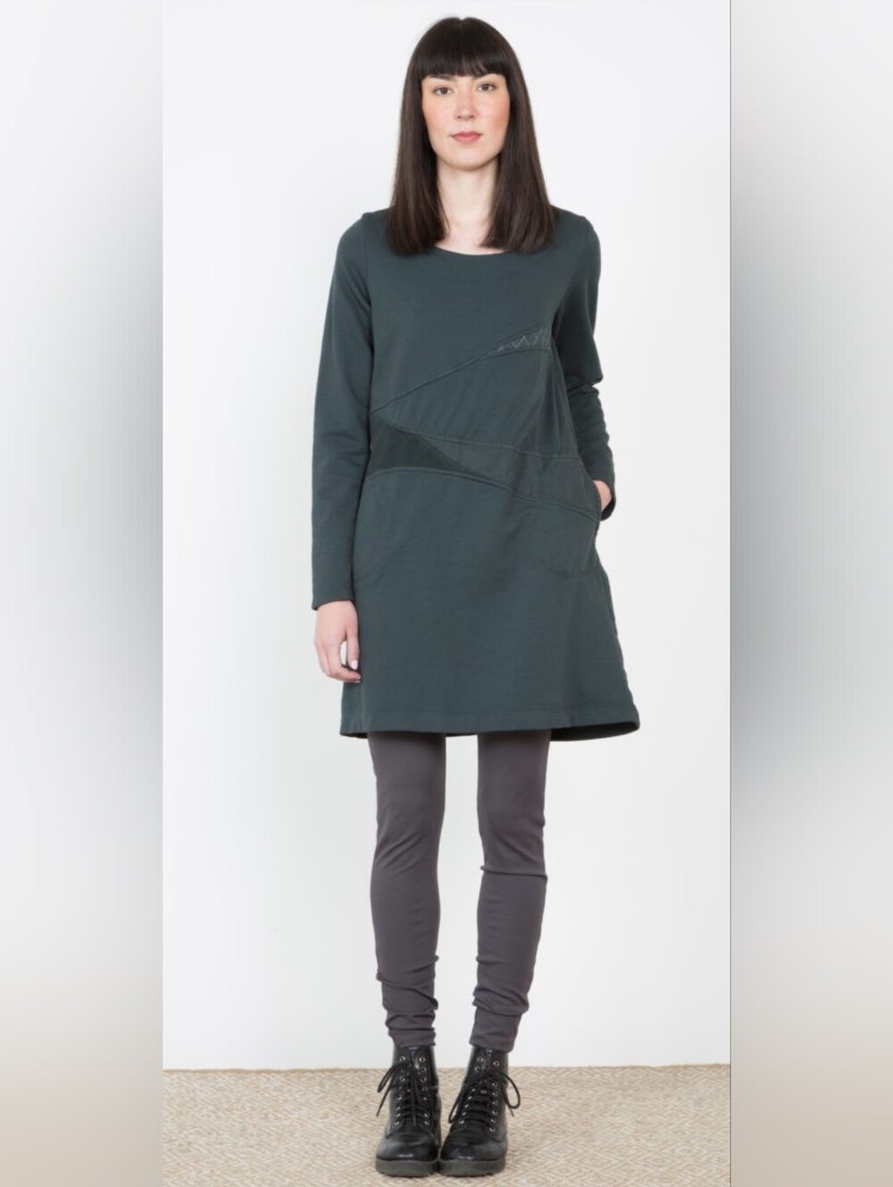 PRAIRIE UNDERGROUND Black Organic Cotton Long Sleeve Patchwork Sweatshirt Dress